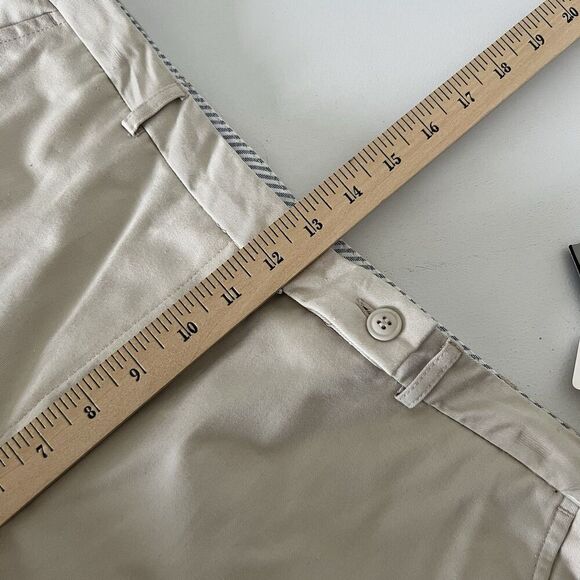 Briggs New York Chino Shorts Womens 12 Tan Mature khaki Tummy Control 7 in New - Picture 11 of 12